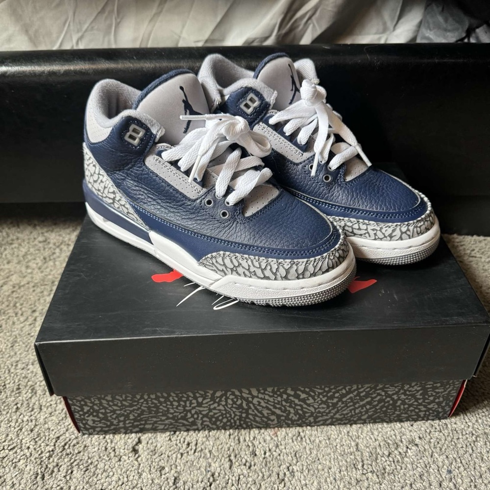 Jordan 3 Georgetown